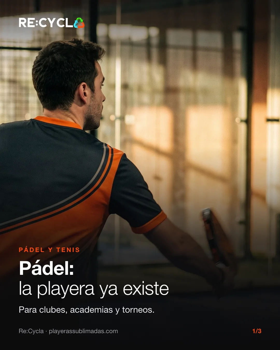 Jugador de pádel con playera sublimada personalizada
